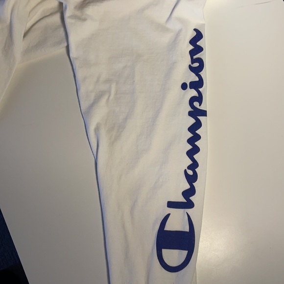 Champion white long sleeve - Picture 2 of 3